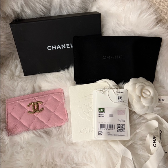 CHANEL Handbags - Chanel Pink Quilted Card Holder with Gold Logo